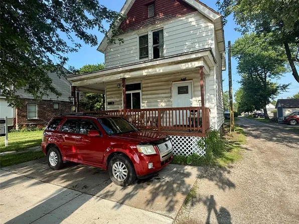 1813 10th Ave, Port Huron, MI 48060