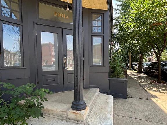 3rd image of 1001 S 25th St