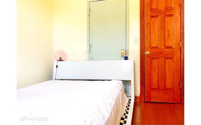 Rented by Douglas Elliman | media 70