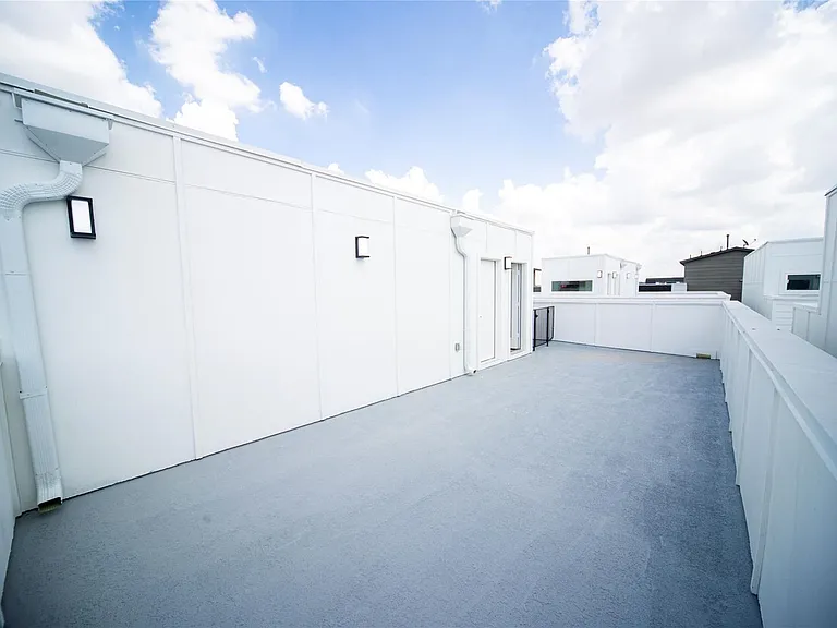 236 Urbane Crest Dr — Photo 18