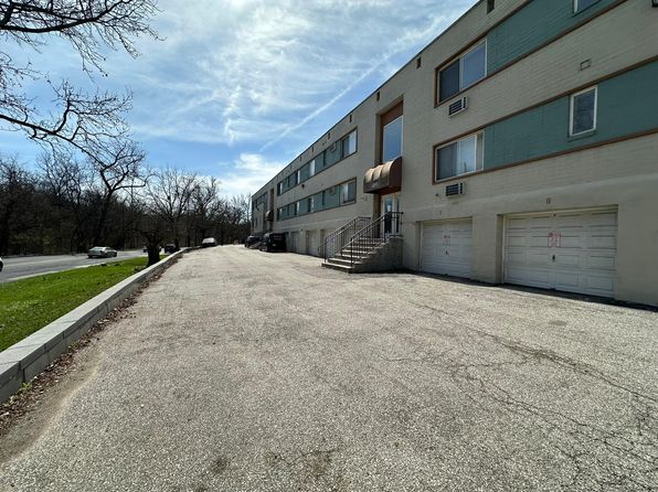 4095 Victory Pkwy