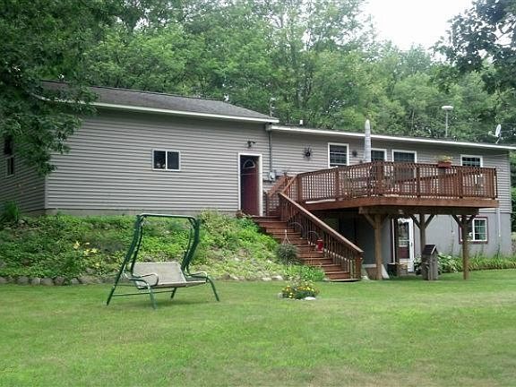 3rd image of 16454 Larsen Ave