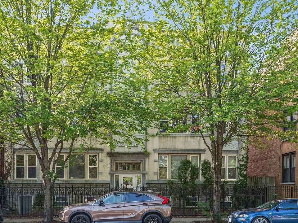 1st image of 837 W Lawrence Ave #3E