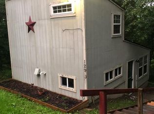 129 View Point Ln, Wheeling, WV 26003