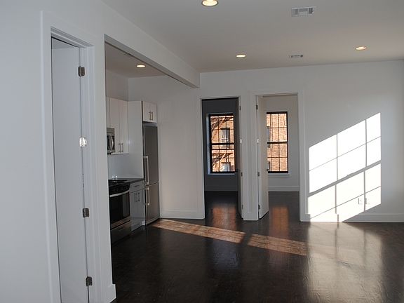 3rd image of 3021 Tilden Ave #2A