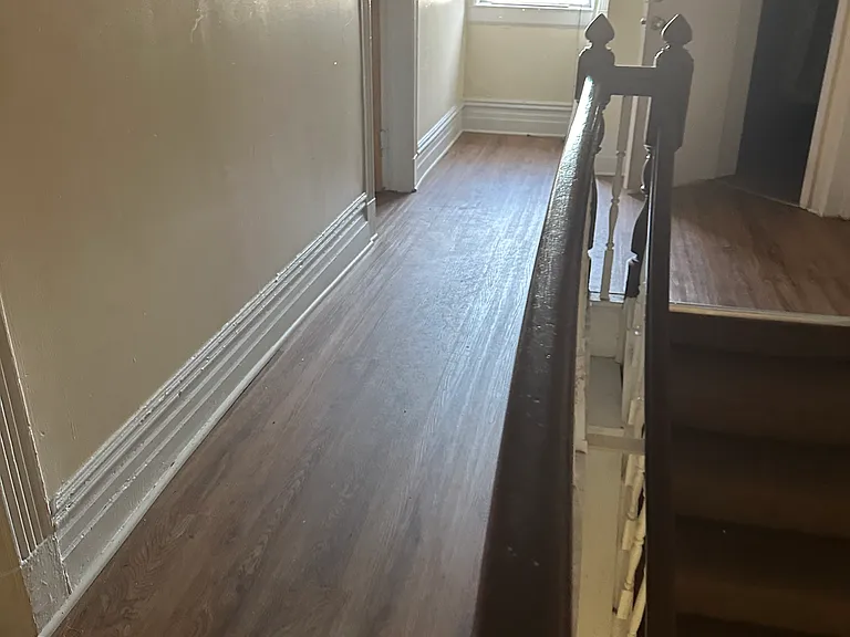 1067 Gipson St #3 — Photo 9