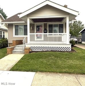 2187 Olive Ave, Lakewood, OH, 44107