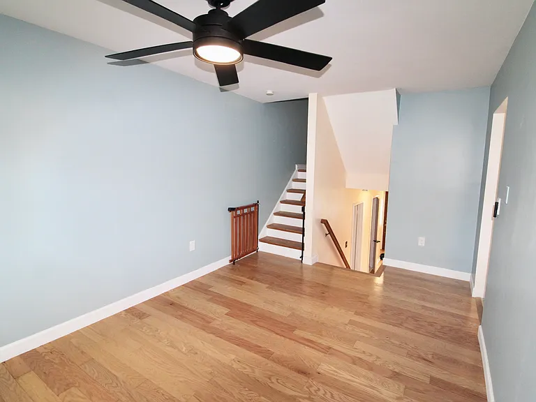 8501 Buckeye Ct — Photo 22