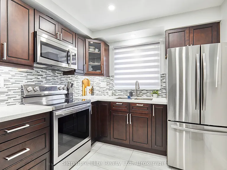 1100 Oxford St #48 — Photo 9
