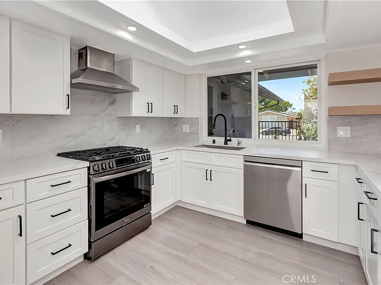 3242 Yellowtail Dr — Photo 18