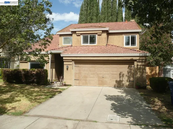 1825 Mark Mead Ln, Modesto, CA 95356
