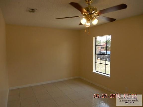 3rd image of 7161 Laguna Madre Dr