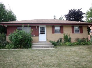 7925 W Mill Rd, Milwaukee, WI 53218