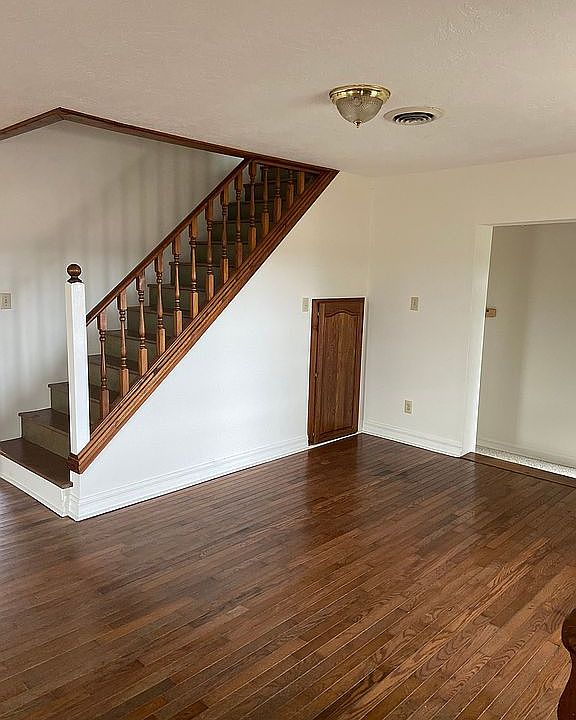 5837 Highway 190, Paris, TN 38242 Zillow