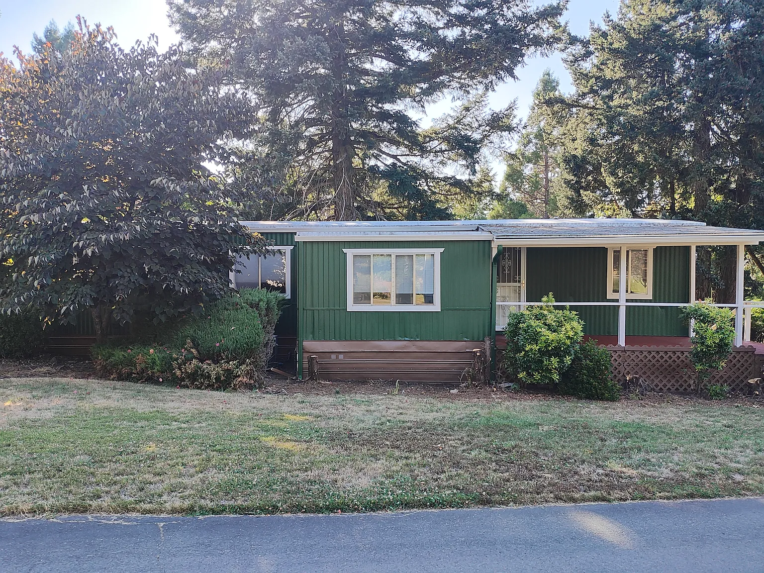 2 bed, 1008 sqft, $1,650 — Photo 2