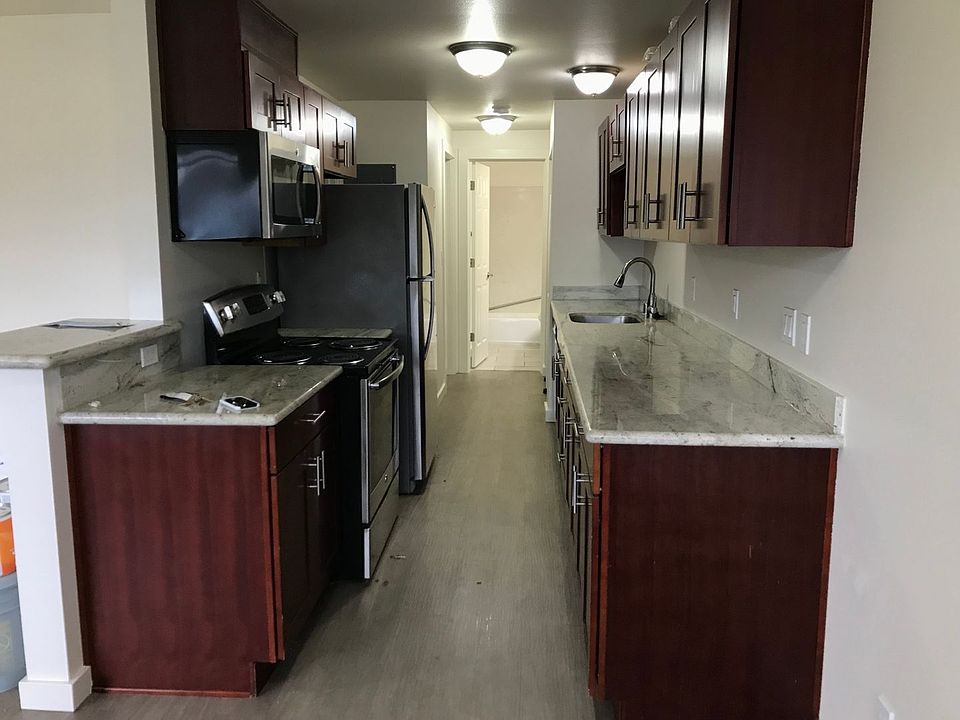 1st image of 2501 Thorndyke Ave W #107