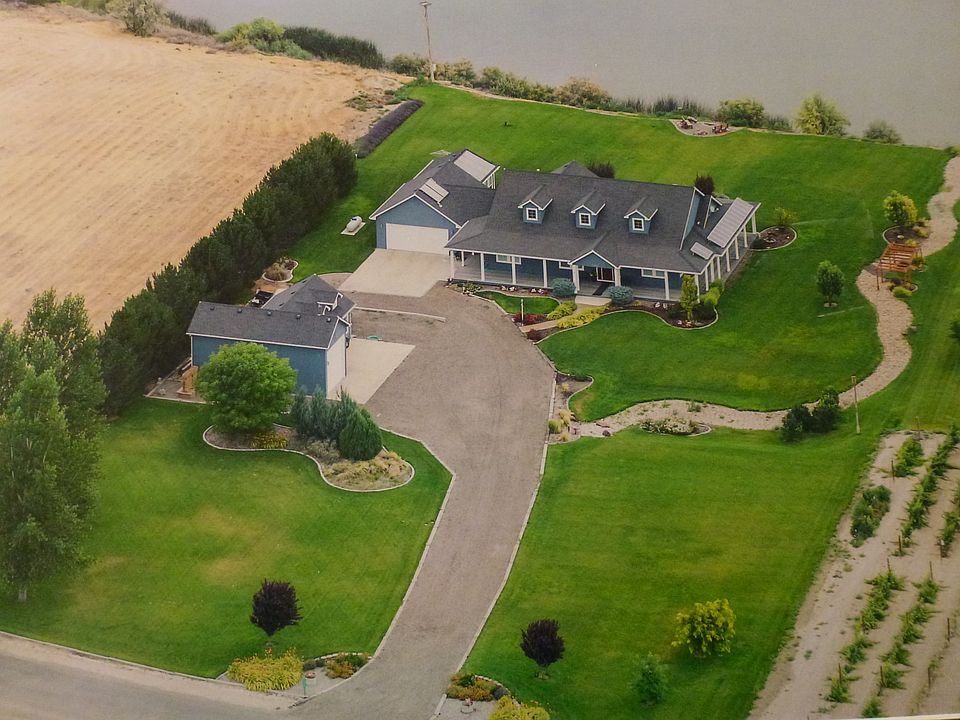 7726 River Front Drive