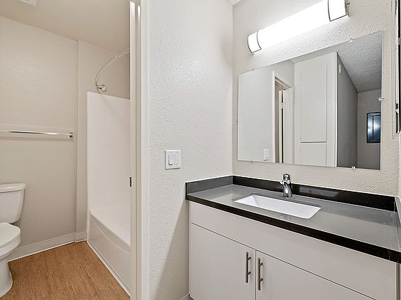 5th image of 4141 Stevenson Blvd #1396