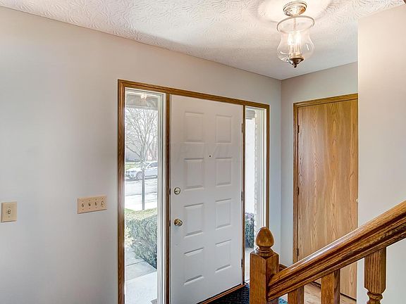2nd image of 4865 Whisper Cove Ct