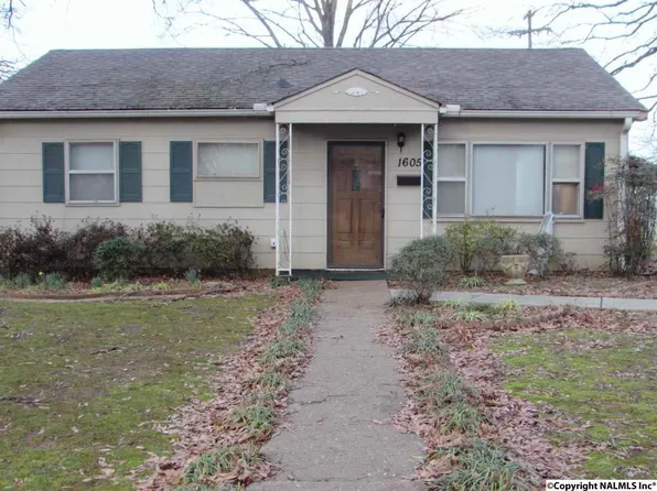 1605 Buena Vista Cir SE, Decatur, AL 35601