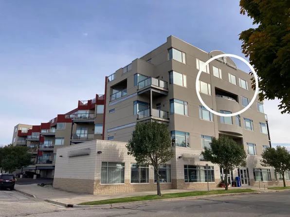 105 W Danaher St Unit 401, Ludington, MI 49431