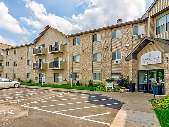 White Pines Property Exterior