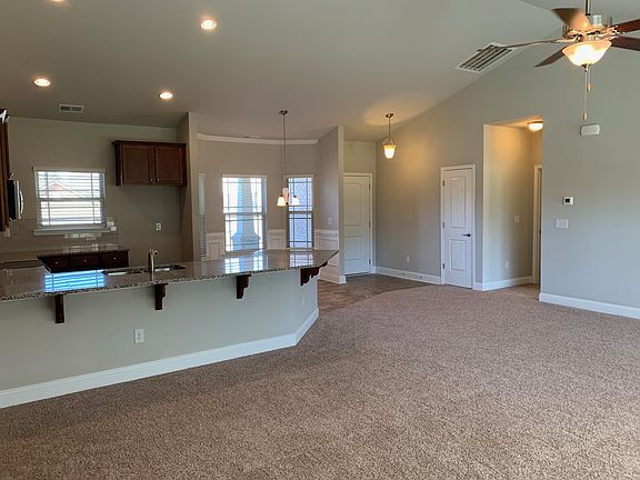 5th image of 340 Angela Ln