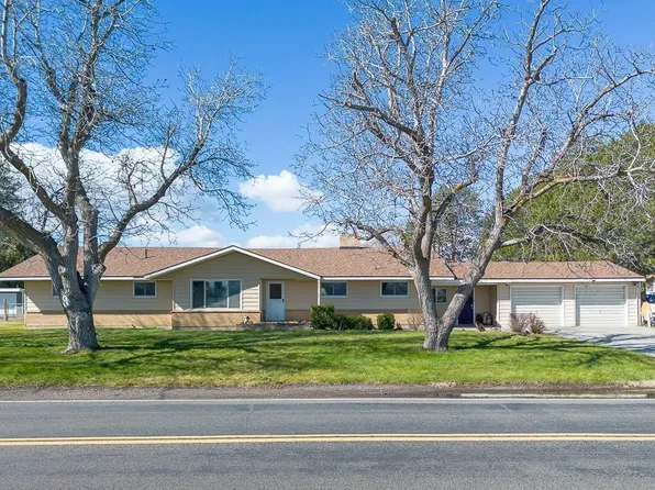 88502 N Harrington Rd, West Richland, WA 99353
