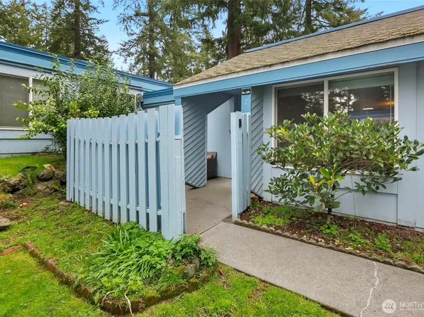 4308 NE Sunset Boulevard #V7, Renton, WA 98059