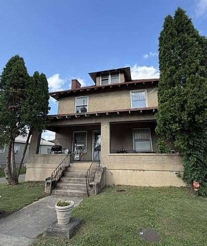 1st image of 120 E Main St