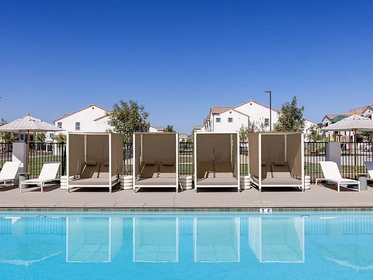 The Charlie Perris — Photo 8