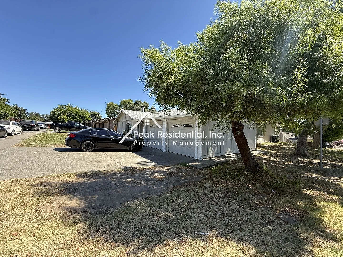 Great Location 3bd/2ba Duplex in Citrus Heights! — Photo 2