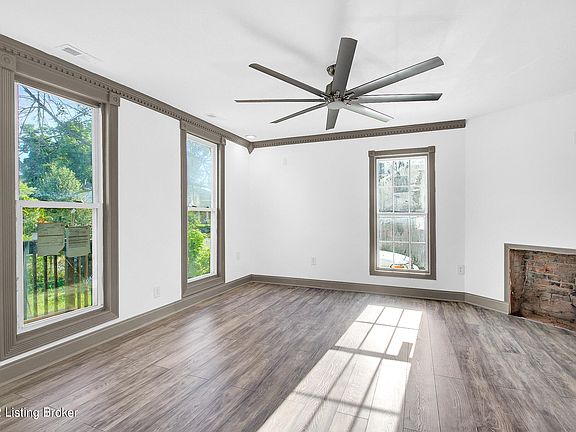 5th image of 2726 W Jefferson St