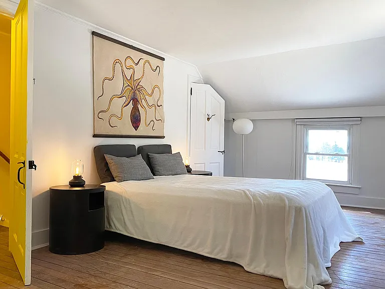The queen bedroom upstairs