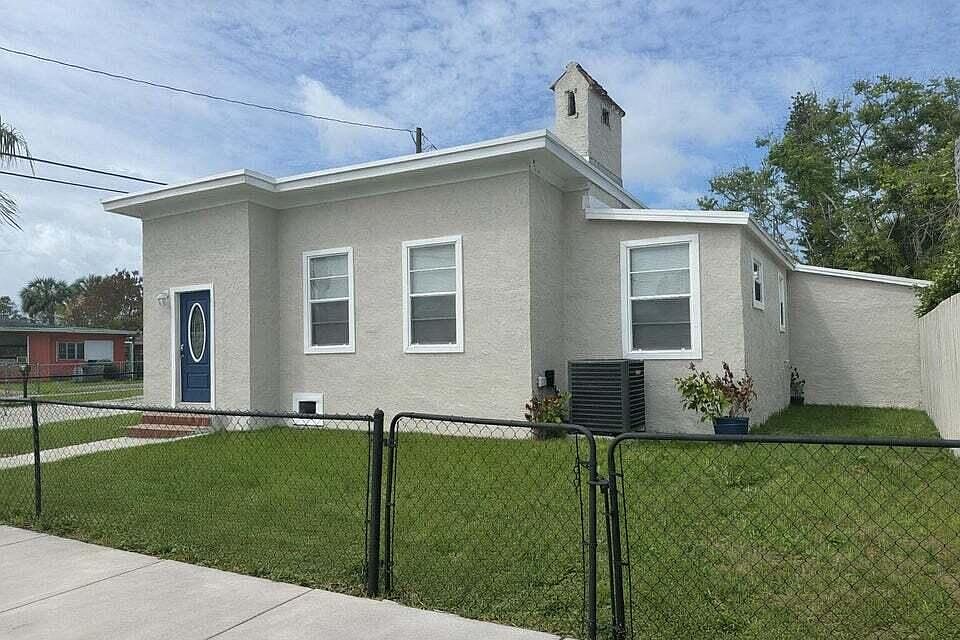 1st image of 139 Alma Ct