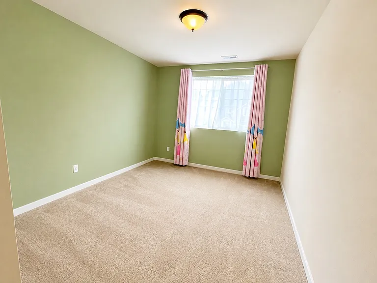 27010 223rd Ln SE — Photo 9