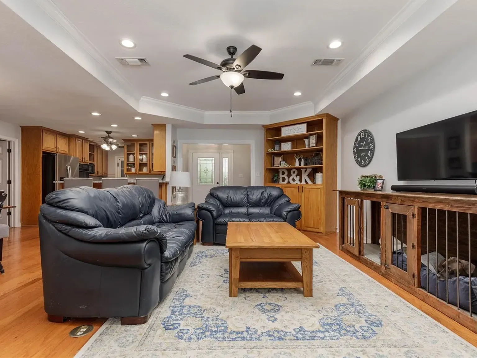 1080 E Jefferson St — Photo 4