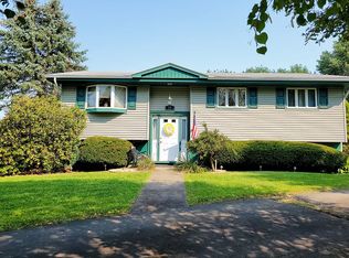 19 Shenango Rd, New Castle, PA 16105