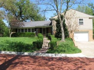 59 Fairdale Rd, Salina, KS 67401