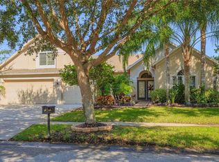 14711 Heronglen Dr, Lithia, FL 33547
