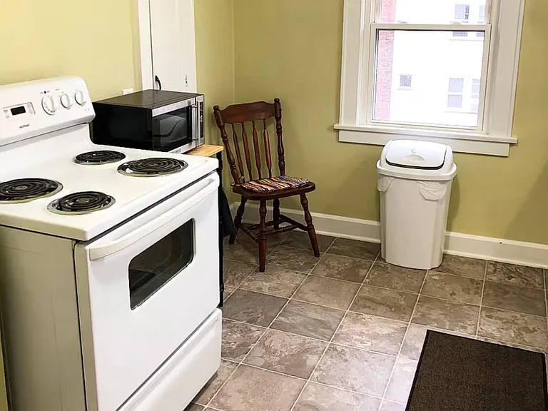 247-249 Wildwood Dr #2 — Photo 13