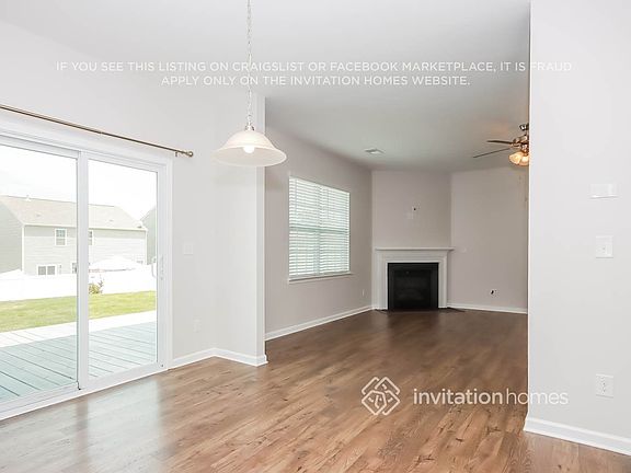 5th image of 144 N Cromwell Dr