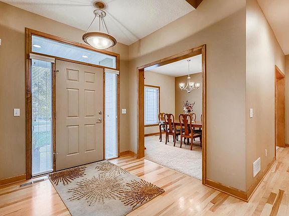2nd image of 1368 Grace Dr