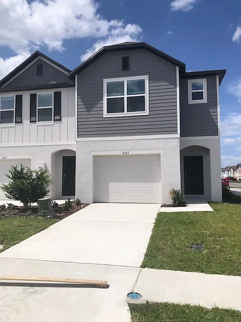 4112 Collegiate Blvd