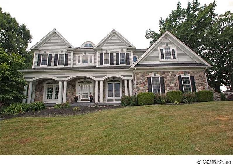 1st image of 37 Boulder Creek Dr