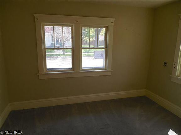 3rd image of 297 Vaniman St
