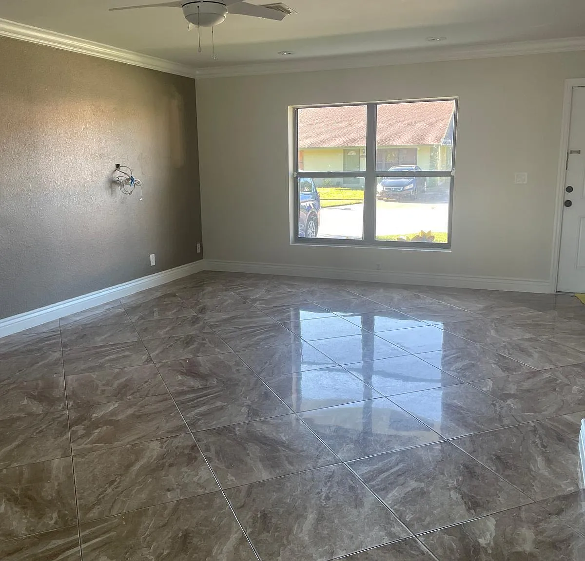 4 bed, 2.0 bath, 1429 sqft, $3,000 — Photo 4