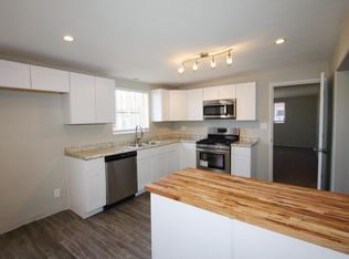 827 W Budmoore Ter, Tucson, AZ 85705