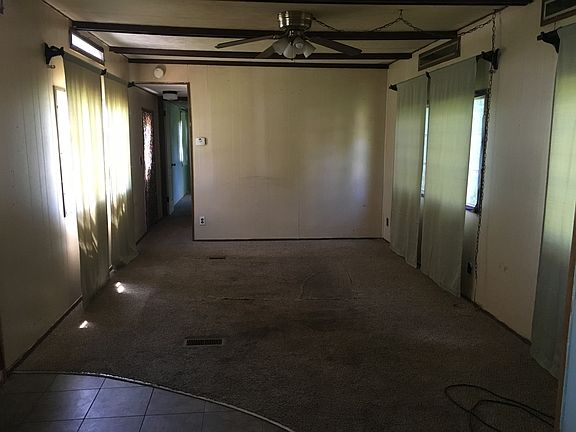 2nd image of 4013 Melrose Ave