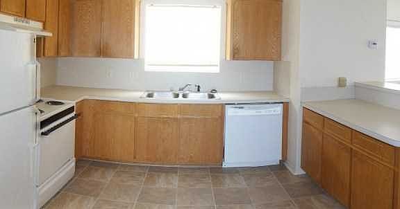 3rd image of 4502 Deek Dr APT D